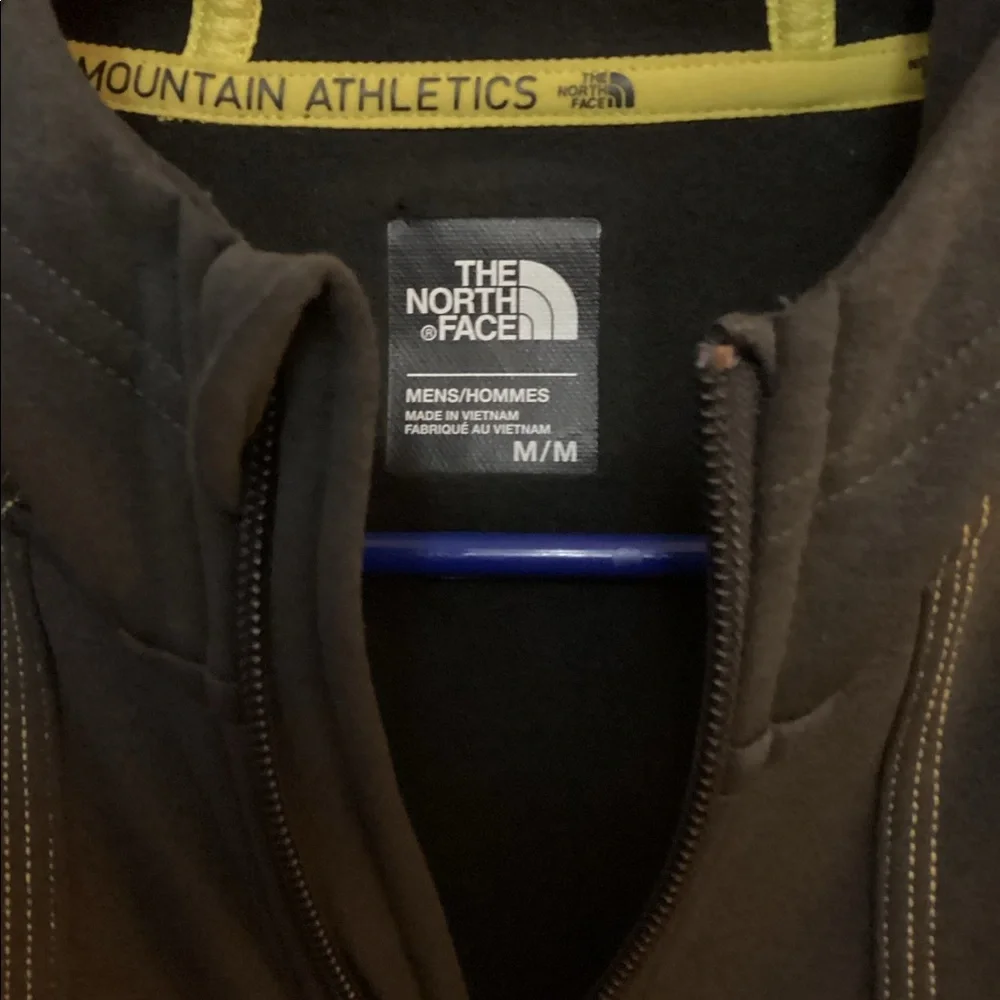 Track jacket - Picture 2 of 3